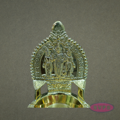 Sri Murugan Valli Deivanai Brass Vilakku – Traditional Pooja Oil Lamp