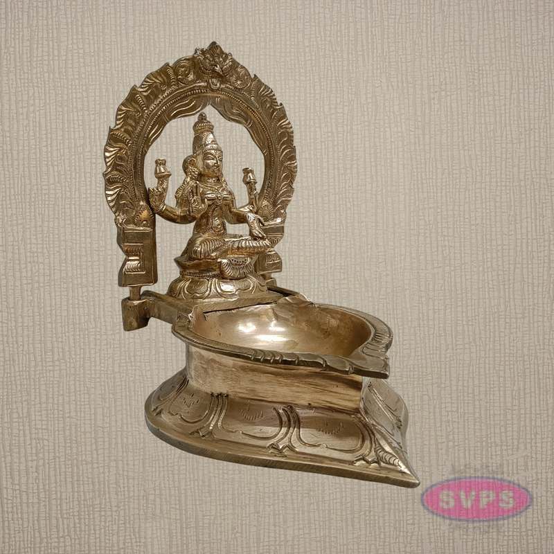 Panchalogha Lakshmi Vilakku – Traditional Goddess Lakshmi Lamp for Pooja