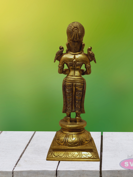 Brass Pavai Vilakku Idol – Traditional Lakshmi Lamp Holder Statue