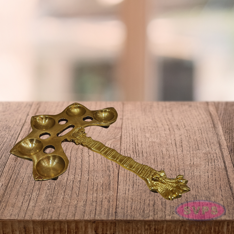 Brass 5 Face Arti Lamp