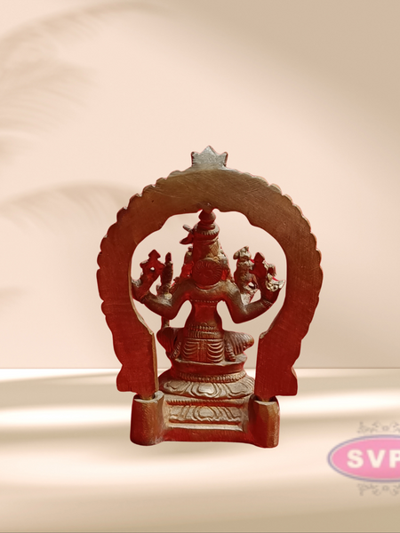 Panchalogam Kamatchi Amman Statue With Arch
