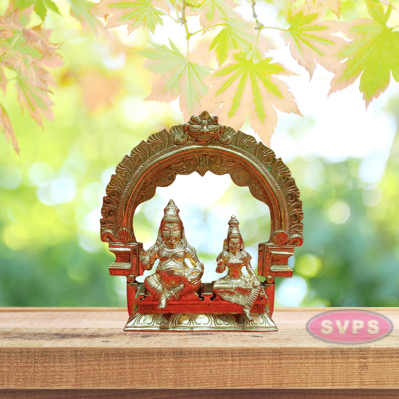 Panchalogam Kubera Lakshmi Statue / 7 Inches