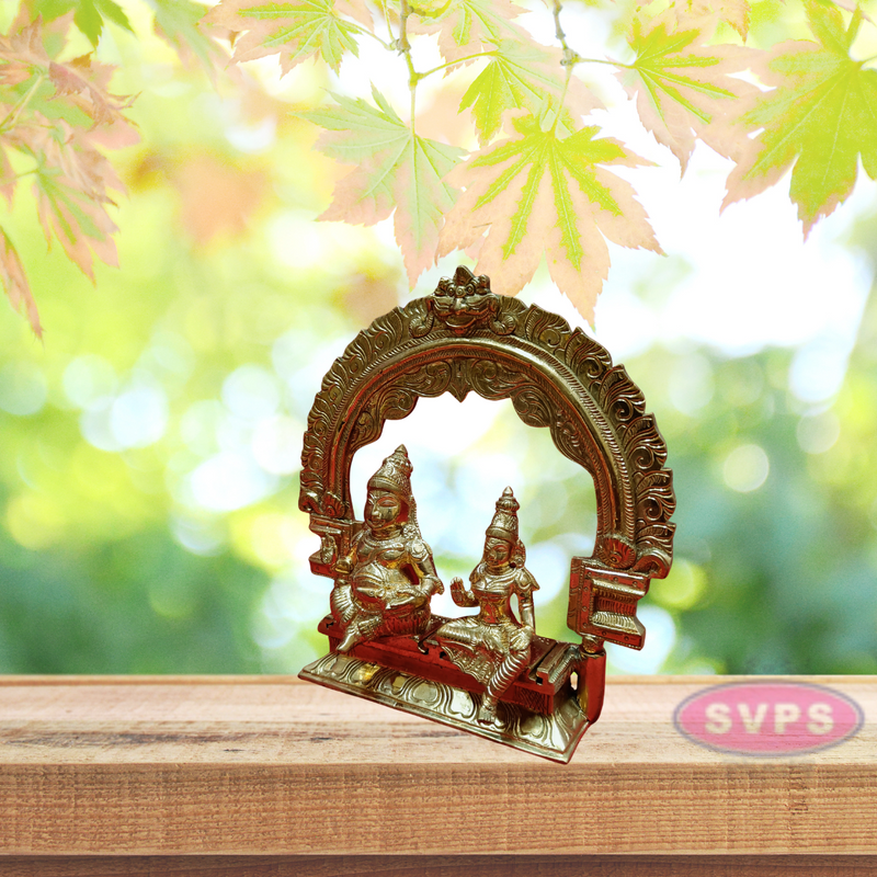 Panchalogam Kubera Lakshmi Statue / 7 Inches