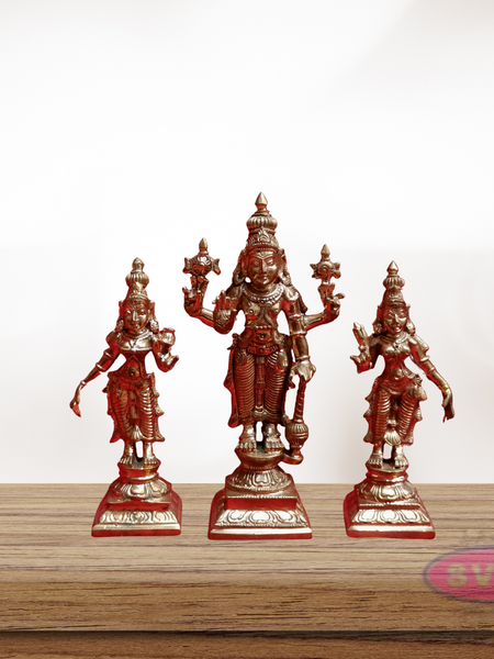 Panchalogam Perumal Set With Gada / Gadhai