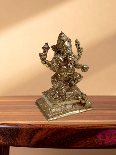 Panchaloham Ganesha Sitting Idol