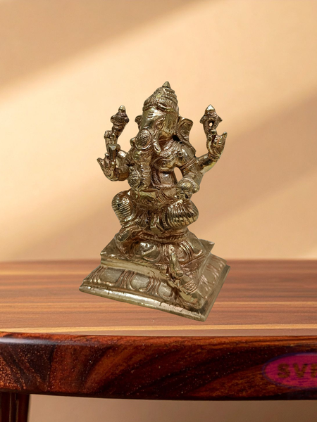 Panchaloham Ganesha Sitting Idol