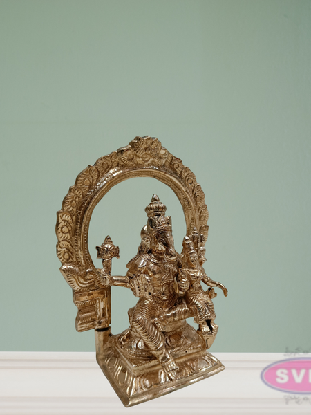 Panchaloham Hayagriva Lakshmi With Arch