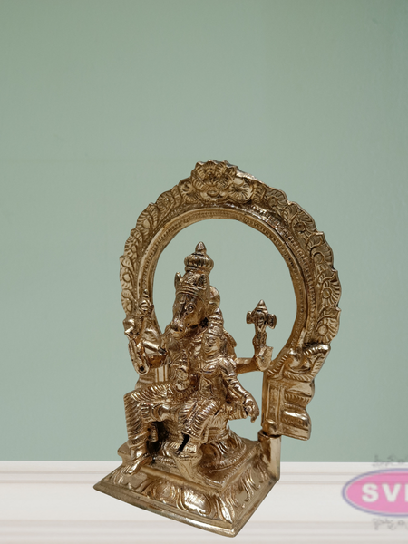 Panchaloham Hayagriva Lakshmi With Arch