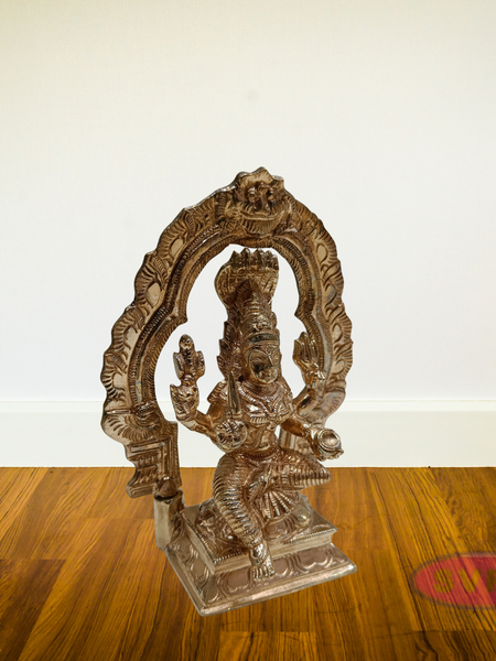 Panchaloham Karu Mariamman With Arch / 6 Inches
