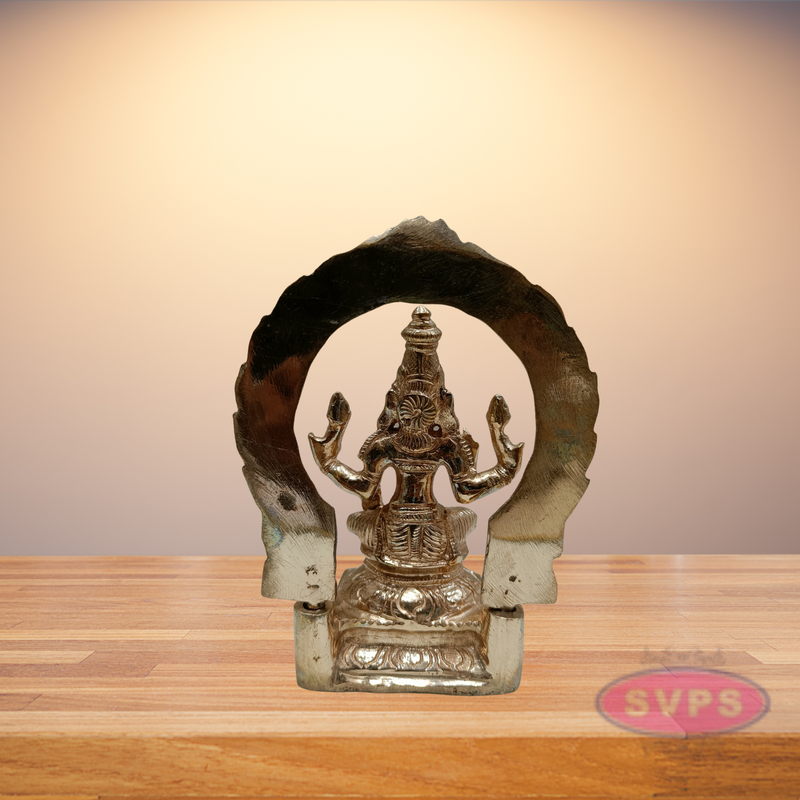 Panchaloham Lakshmi With Arch / 6 Inches
