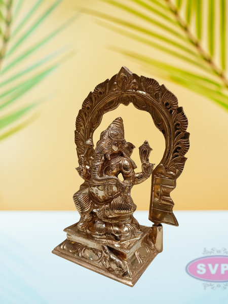 Panchaloham Lord Ganesha With Arch