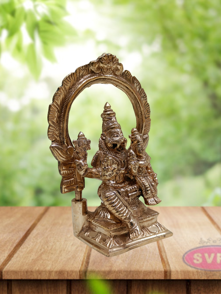 Panchaloham Narasimha Swamy With Lakshmi Idol