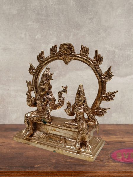 Panchaloham Shiva Parvati With Arch / 5 Inches