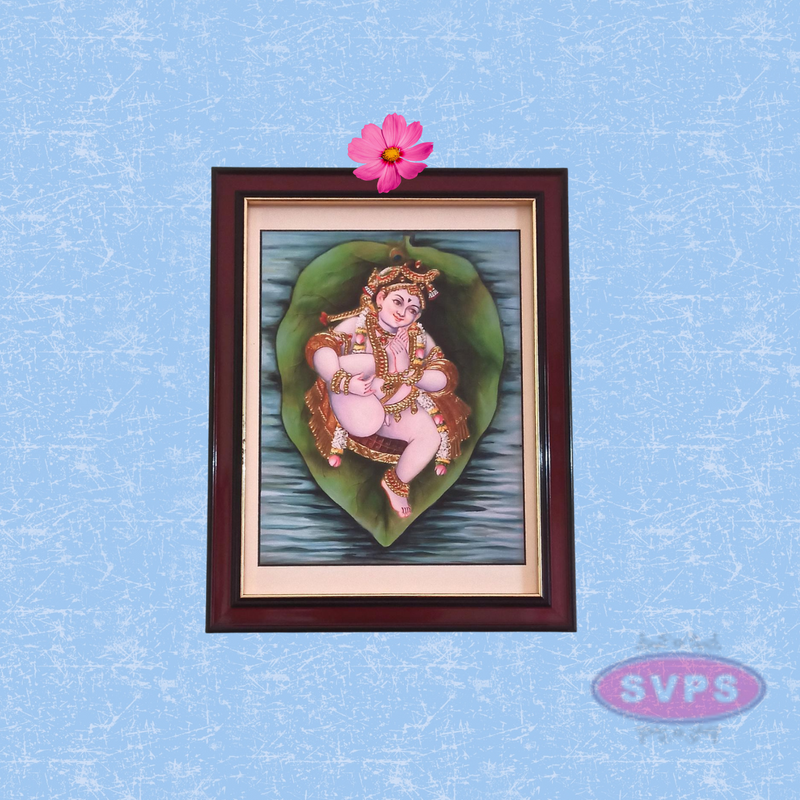 Pipal Leaf / Alilai Floating Krishna Photo Frame