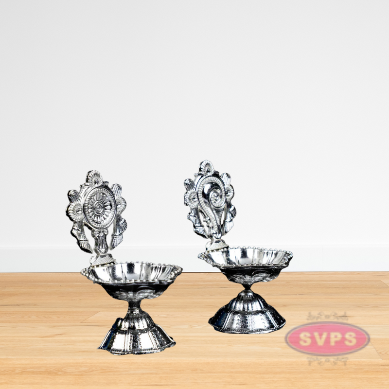Silver Coated Shangu Chakra Diya / 3 Inches