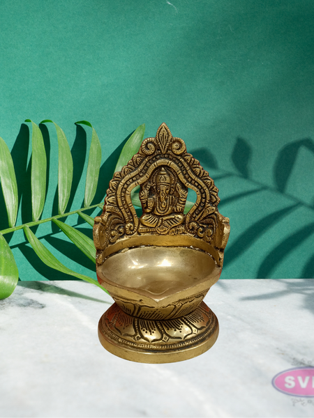 Brass Ganesha Lamp With Arch