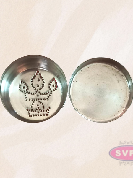 Stainless Steel Kuthuvilakku Design Kolam Box