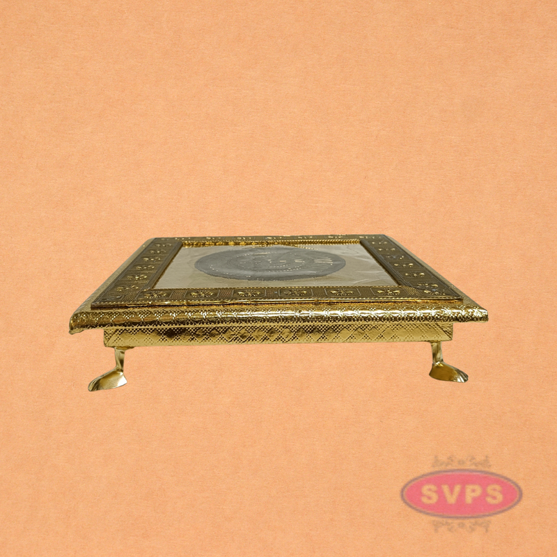 Designer Embossed Pooja Peetam with Round Center Pattern & Brass Legs