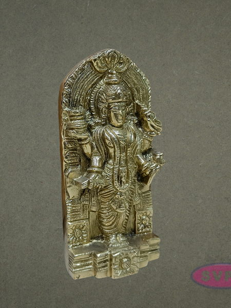 Brass Dhanvanthri Bhagavan Murti – Symbol of Wellness & Ayurveda