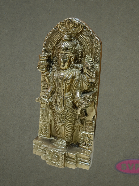 Brass Dhanvanthri Bhagavan Murti – Symbol of Wellness & Ayurveda