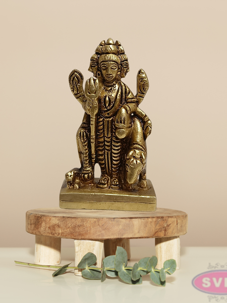 Brass Dattatreya Swamy Idol with Kamadhenu – 3 Inch Pooja Statue