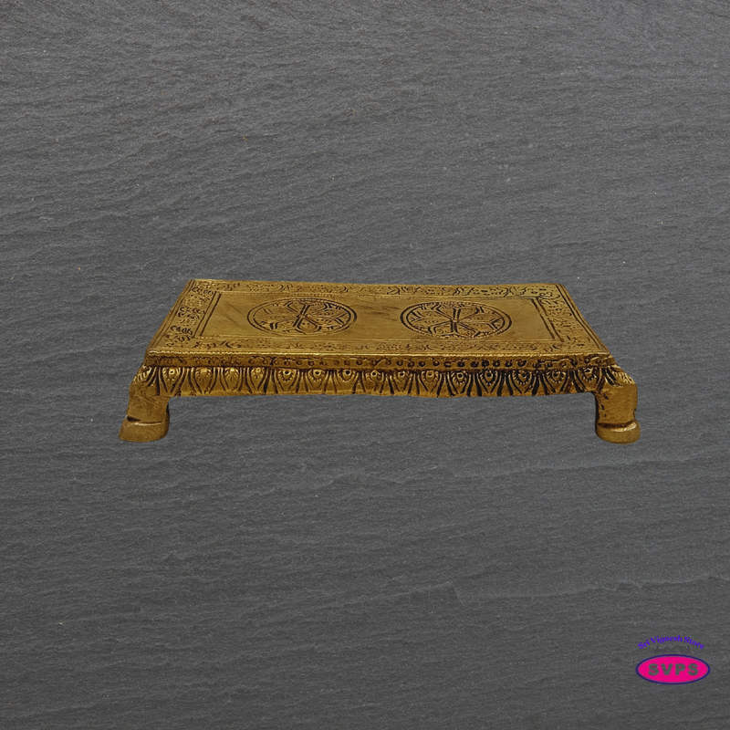 Antique Finish Brass Pooja Stand (Peetam)