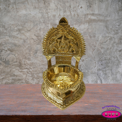 Brass Gajalakshmi Vilakku – Traditional Lakshmi Deepam for Pooja & Home Temple