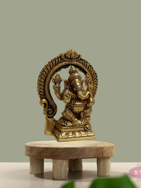 Brass Ganesha Idol Prabhavali Arch