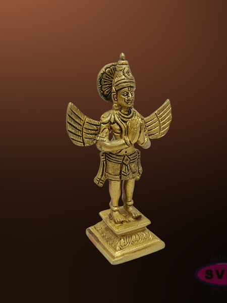 Garuda Swamy Brass Idol with Wings – Spiritual Temple Decor