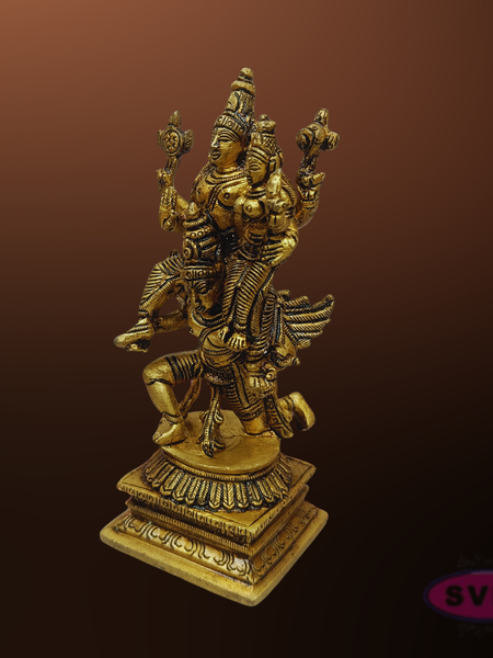 Sri Lakshmi Narayana Garuda Vahana Brass Idol – Perumal Thayar Statue