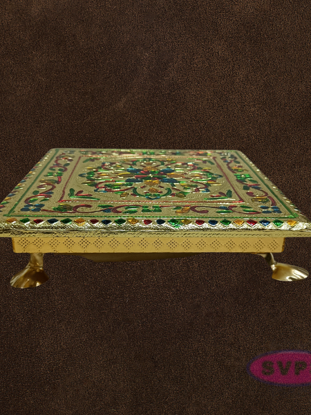 Kolam Design Pooja Chowki – Gold Finish Manai for Mandir & Idol Placement