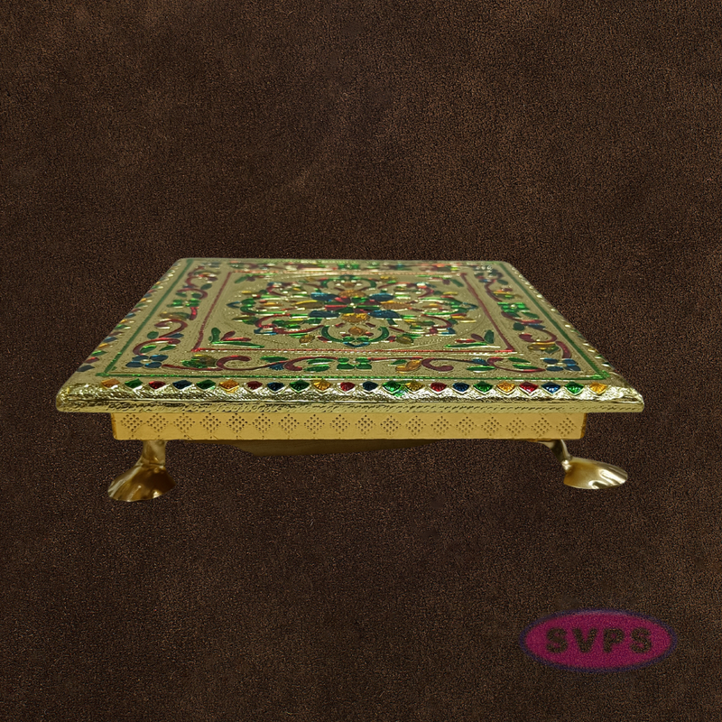 Kolam Design Pooja Chowki – Gold Finish Manai for Mandir & Idol Placement