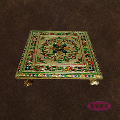 Kolam Design Pooja Chowki – Gold Finish Manai for Mandir & Idol Placement