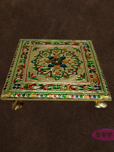 Kolam Design Pooja Chowki – Gold Finish Manai for Mandir & Idol Placement