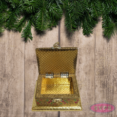 Gold Finish Floral Embossed Metal Trinket Box – Elegant Jewelry Organizer