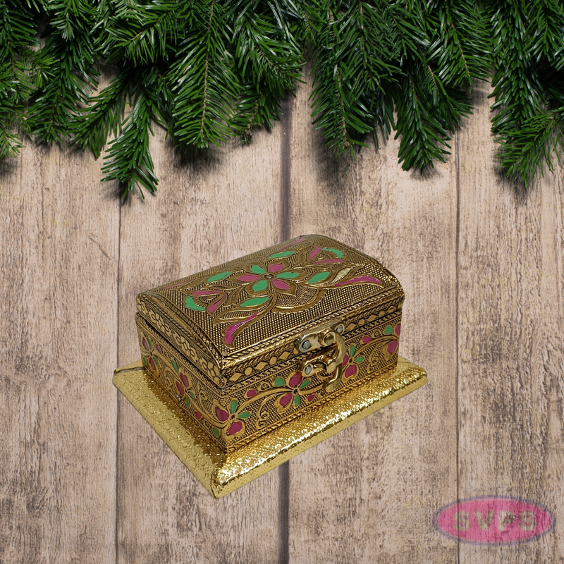 Gold Finish Floral Embossed Metal Trinket Box – Elegant Jewelry Organizer