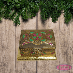Gold Finish Floral Embossed Metal Trinket Box – Elegant Jewelry Organizer