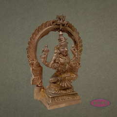 Panchalogam Kamatchi Amman Statue With Arch