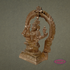 Panchalogam Kamatchi Amman Statue With Arch