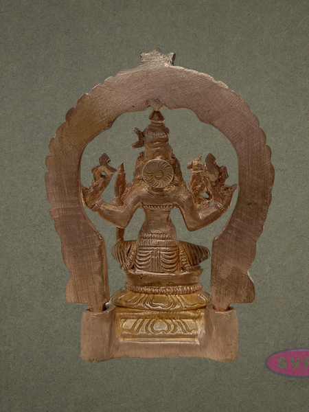 Panchalogam Kamatchi Amman Statue With Arch