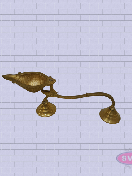 Handcrafted Brass Arathi Deepam – Antique Style Pooja Lamp