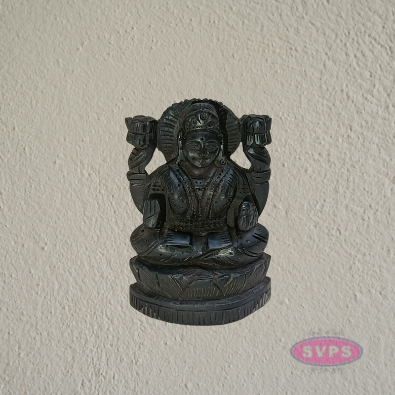 Karungalli Wood Goddess Lakshmi Statue