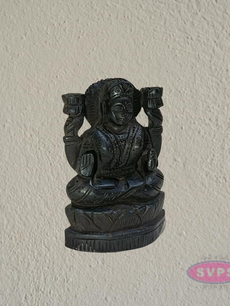 Karungalli Wood Goddess Lakshmi Statue