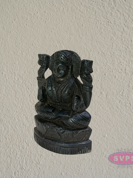 Karungalli Wood Goddess Lakshmi Statue