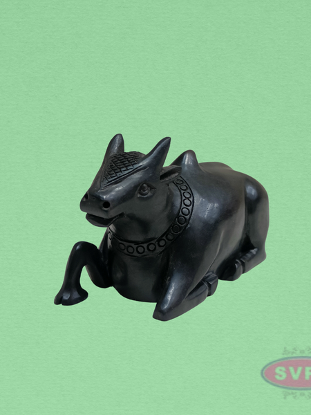 Karungalli Wood Nandi Statue