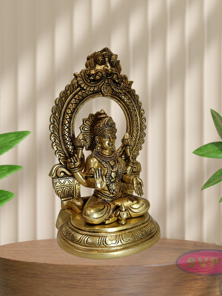 Auspicious Brass Goddess Lakshmi Murti for Pooja Room & Gifting
