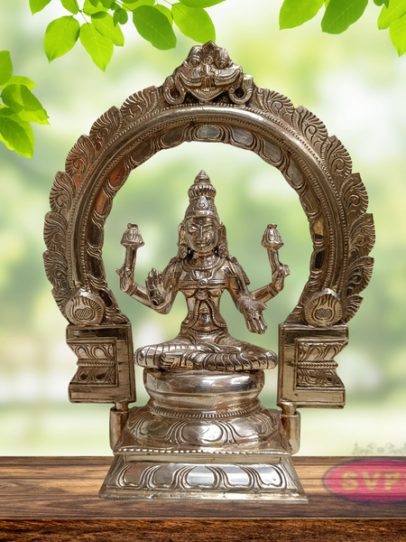 10 Inch Panchaloha Mahalakshmi Idol with Prabhavali – Traditional Pooja Statue