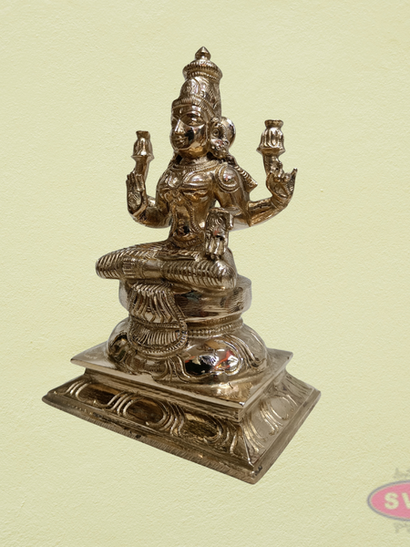 Panchalogham Goddess Mahalakshmi Idol on Lotus Pedestal – 7 Inch