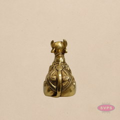 Antique Finish Brass Nandi Sculpture – Sacred Temple Décor