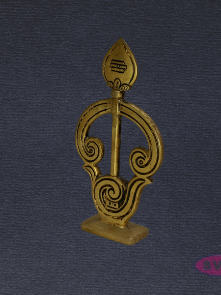 Brass Om Vel Idol Stand – Spiritual Decor for Home & Office